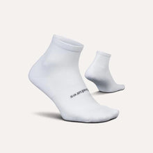 Load image into Gallery viewer, Feetures High Performance Ultra Light Quarter Length Sock