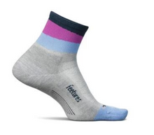Load image into Gallery viewer, Feetures Elite Ultralight Quarter Sock