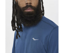 Load image into Gallery viewer, Men's Saucony Stopwatch Short Sleeve Shirt