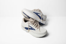 Load image into Gallery viewer, Men&#39;s Brooks Ghost Max 3
