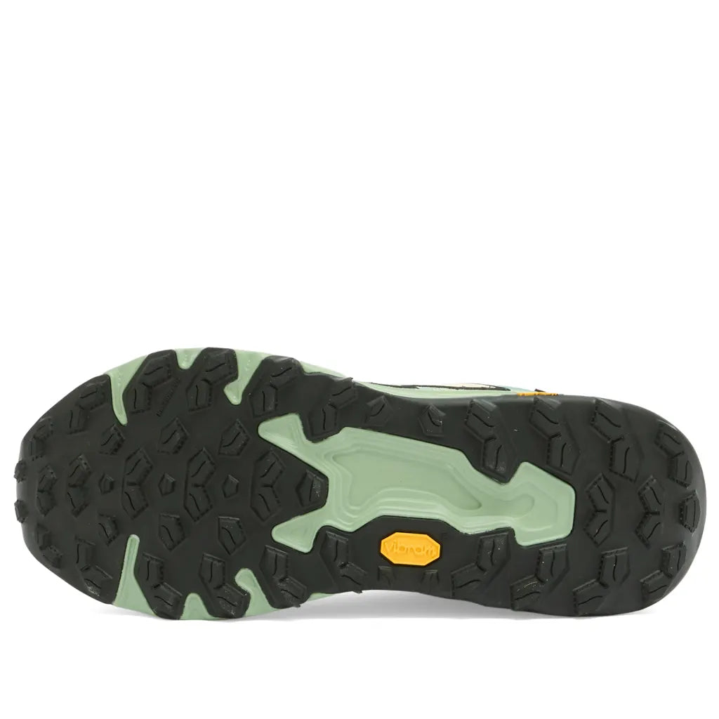 Women's New Balance Hierro 9 GTX