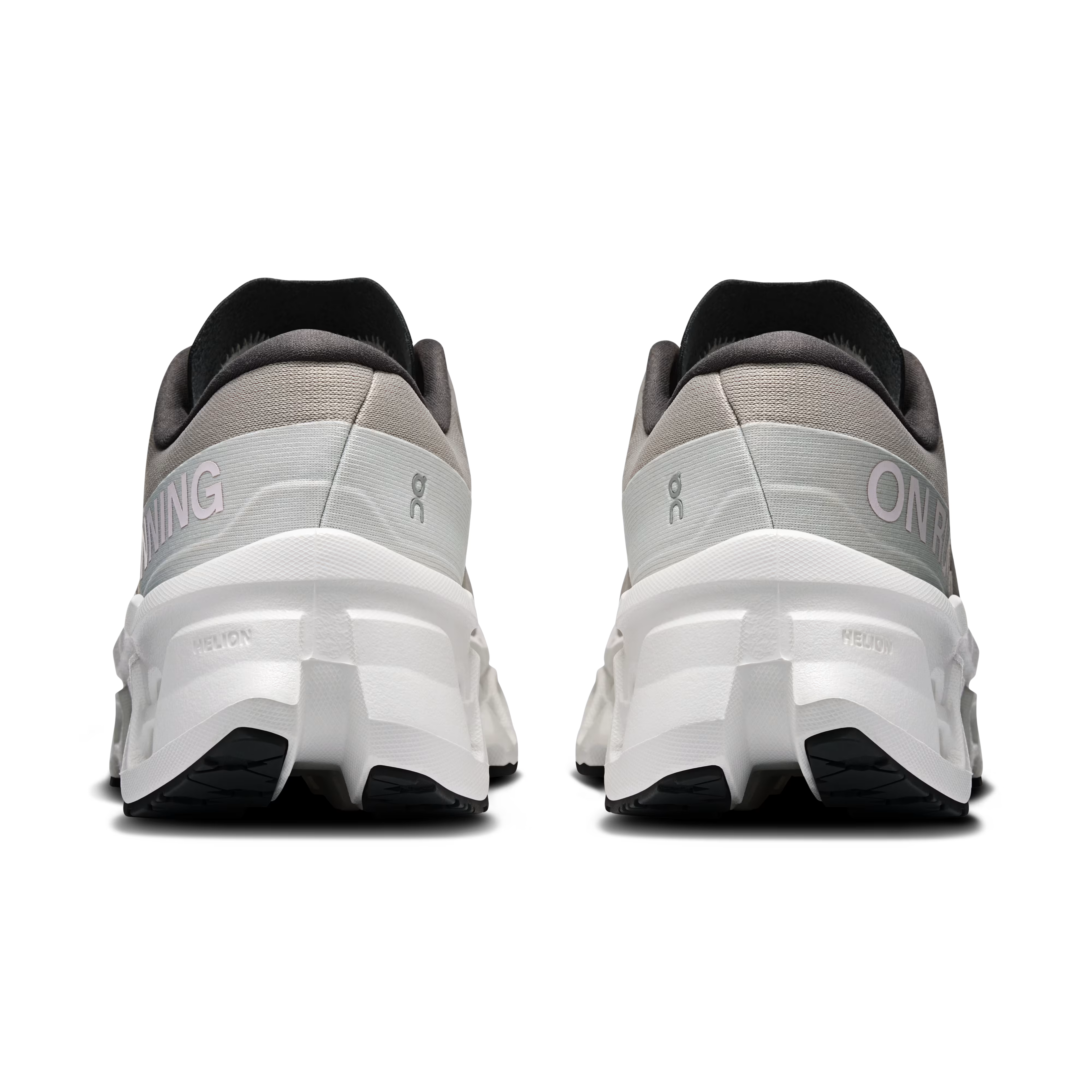 Women's On Cloudmonster 3