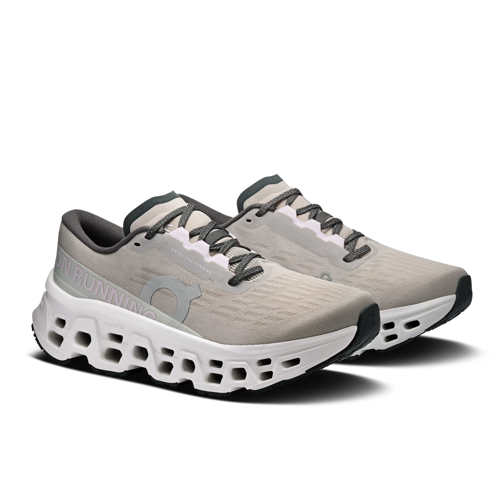 Women's On Cloudmonster 3