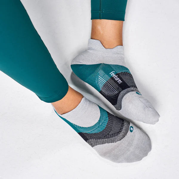 Feetures Elite Ultralight No Show Sock