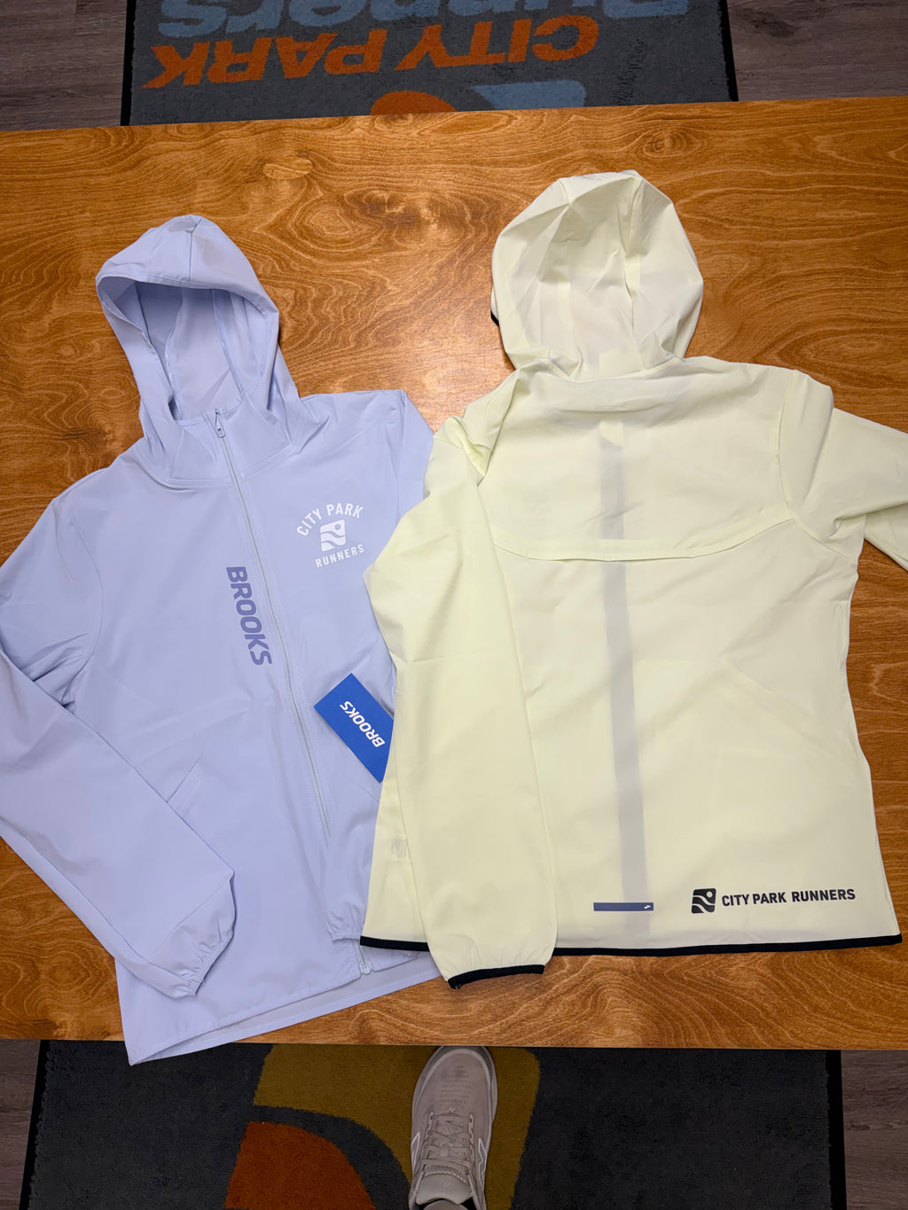 Women's City Park Runners X Brooks Canopy Jacket