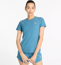 Load image into Gallery viewer, Women&#39;s New Balance Jacquard Slim T-Shirt
