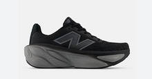 Load image into Gallery viewer, Women&#39;s New Balance Fresh Foam X More v5
