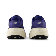 Load image into Gallery viewer, Women&#39;s New Balance Fresh Foam X More v6
