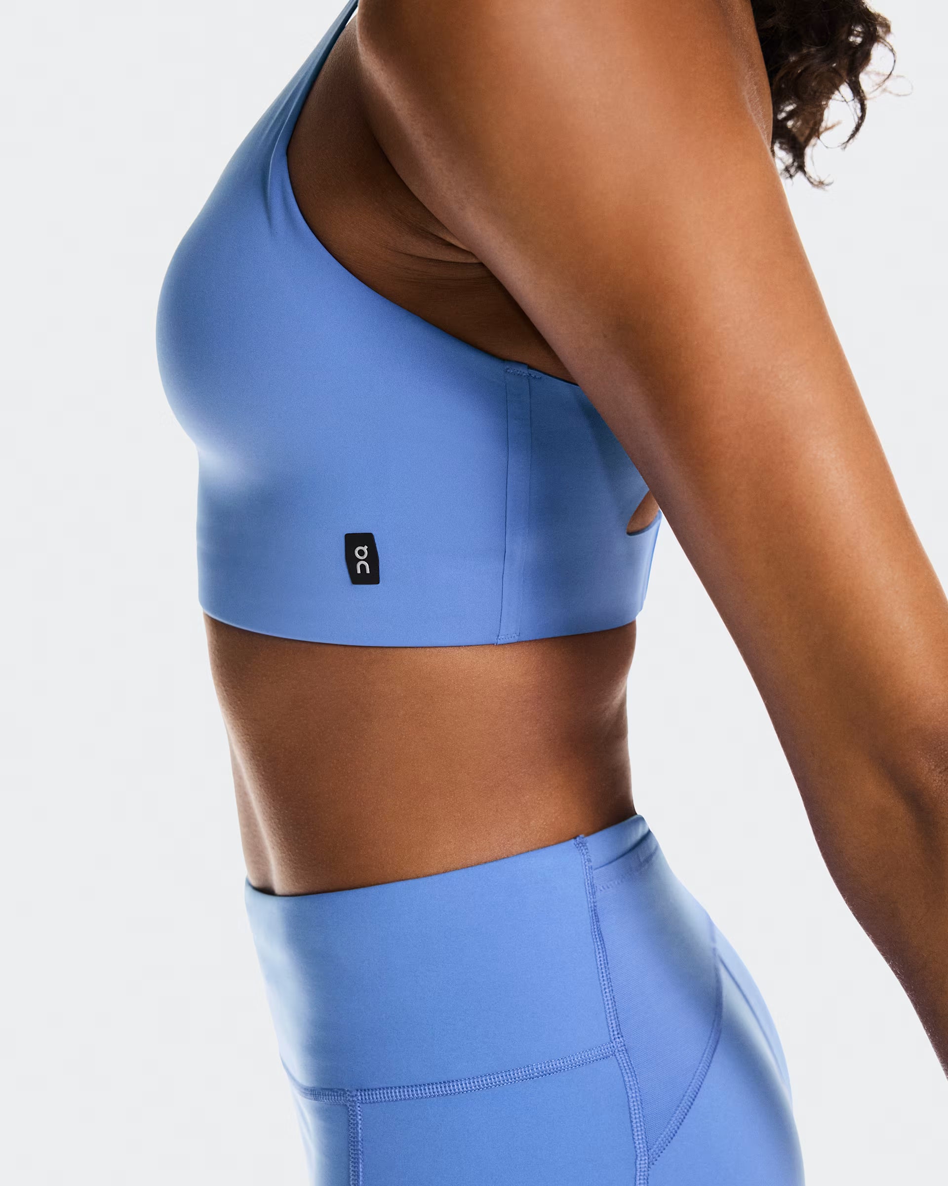 Womens ON Endurance Bra Zip