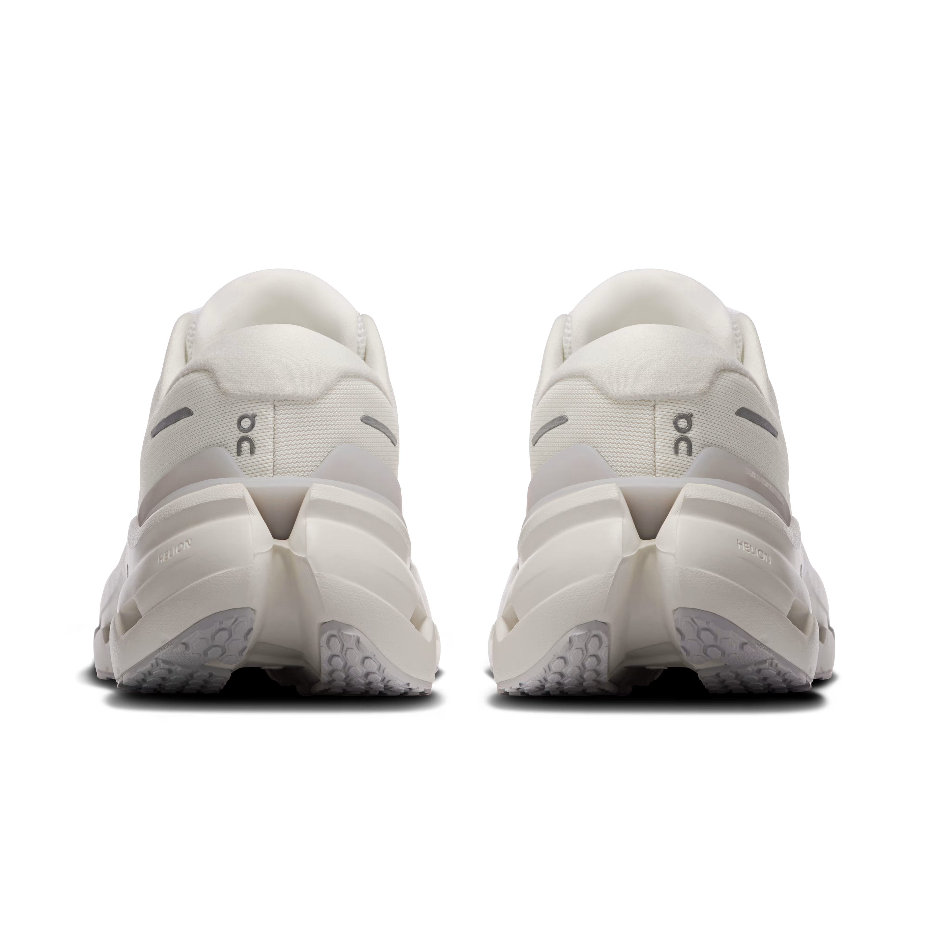 Women's ON Cloudrunner 3