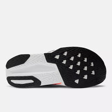 Load image into Gallery viewer, Men&#39;s New Balance Rebel V5
