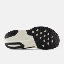 Load image into Gallery viewer, Men&#39;s New Balance Rebel V5
