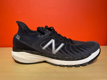 Load image into Gallery viewer, Women’s New Balance 860V11
